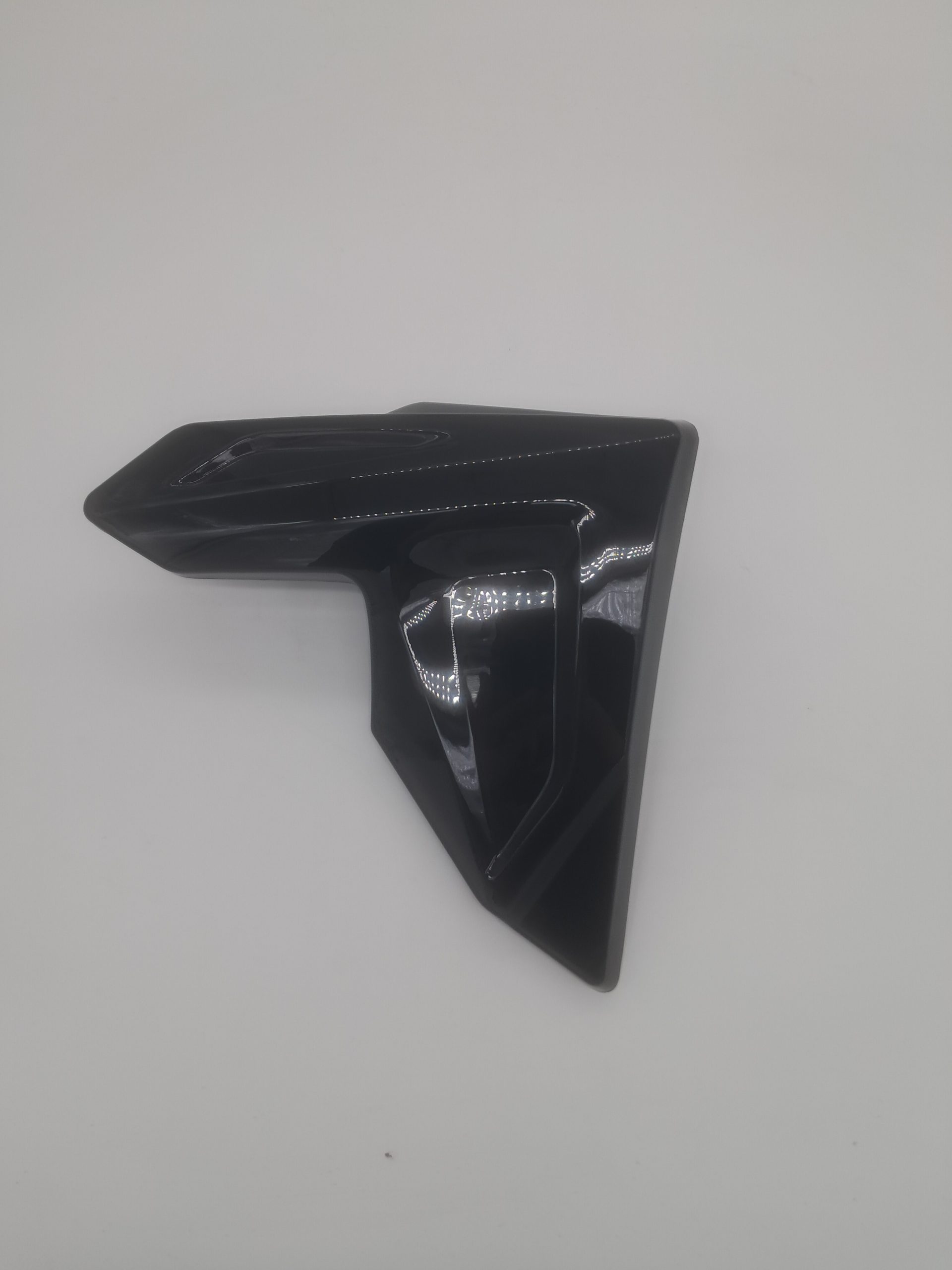 F30 tank scoop