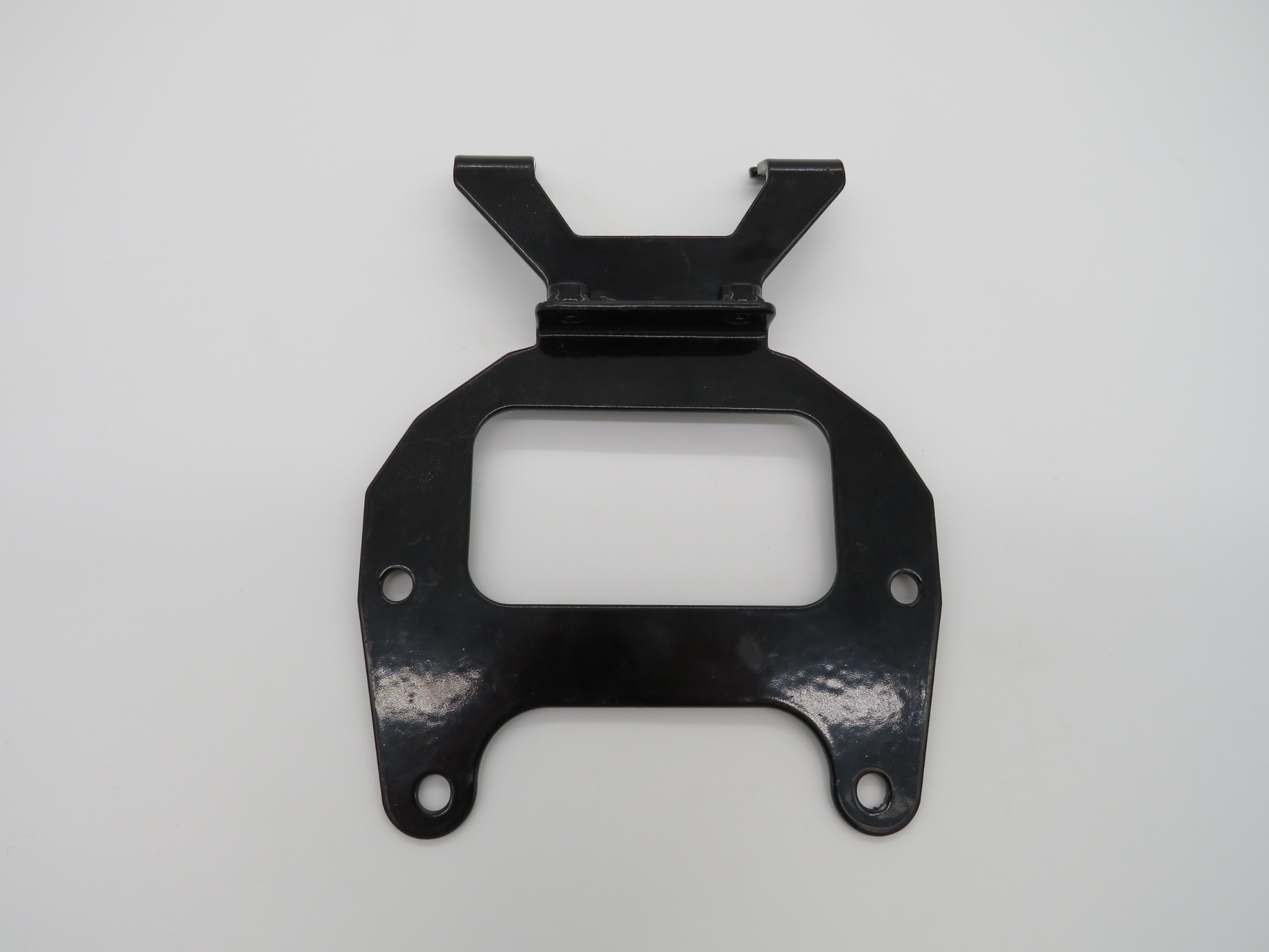 KP125 Headlight Bracket