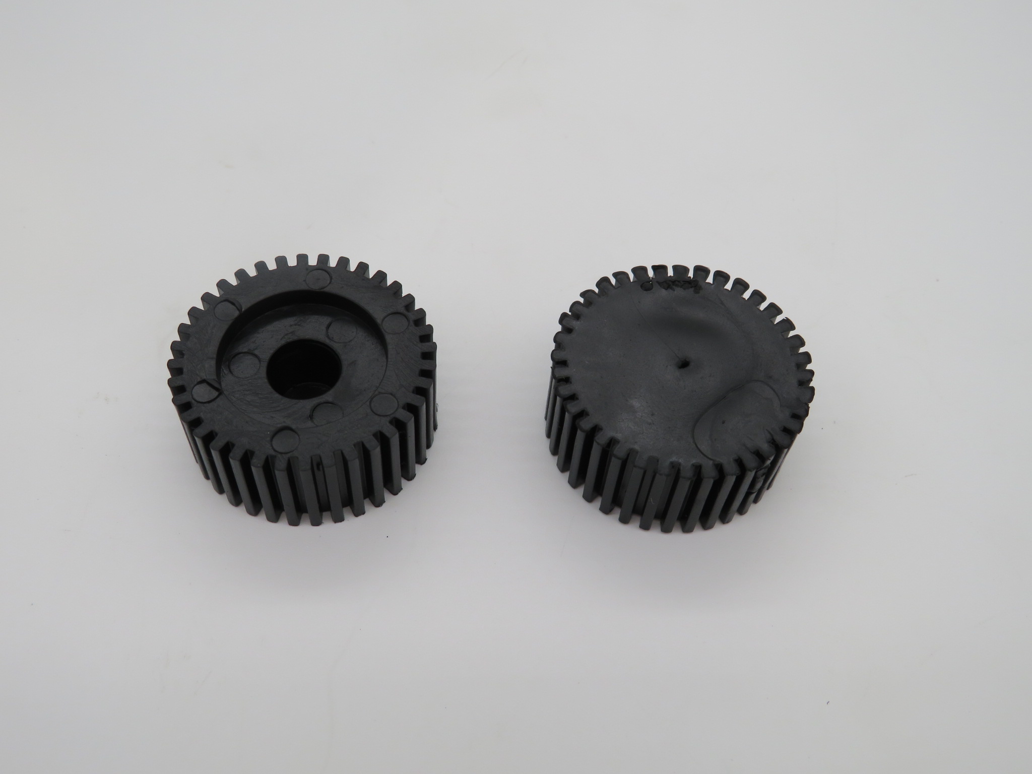 KP125 Tank Rubbers Pair