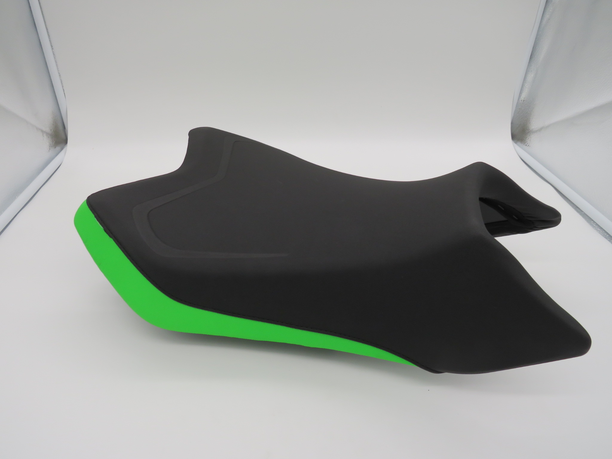 KP125 Riders Seat Green