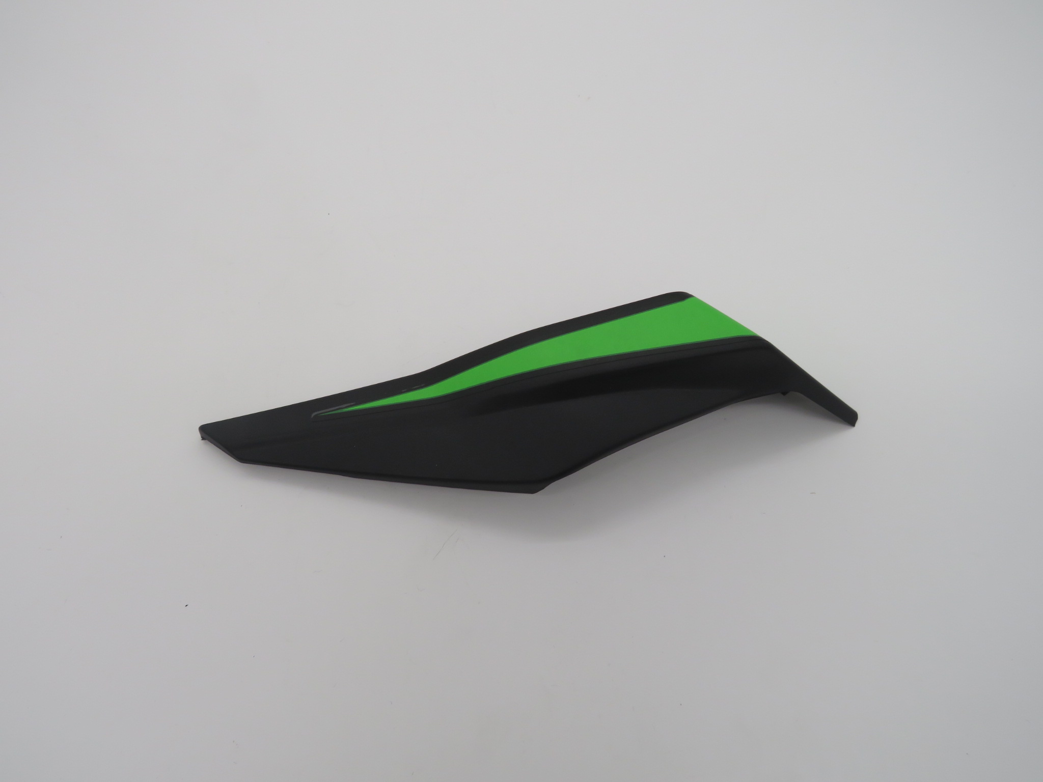 KP125 LH Headlight Cover GREEN