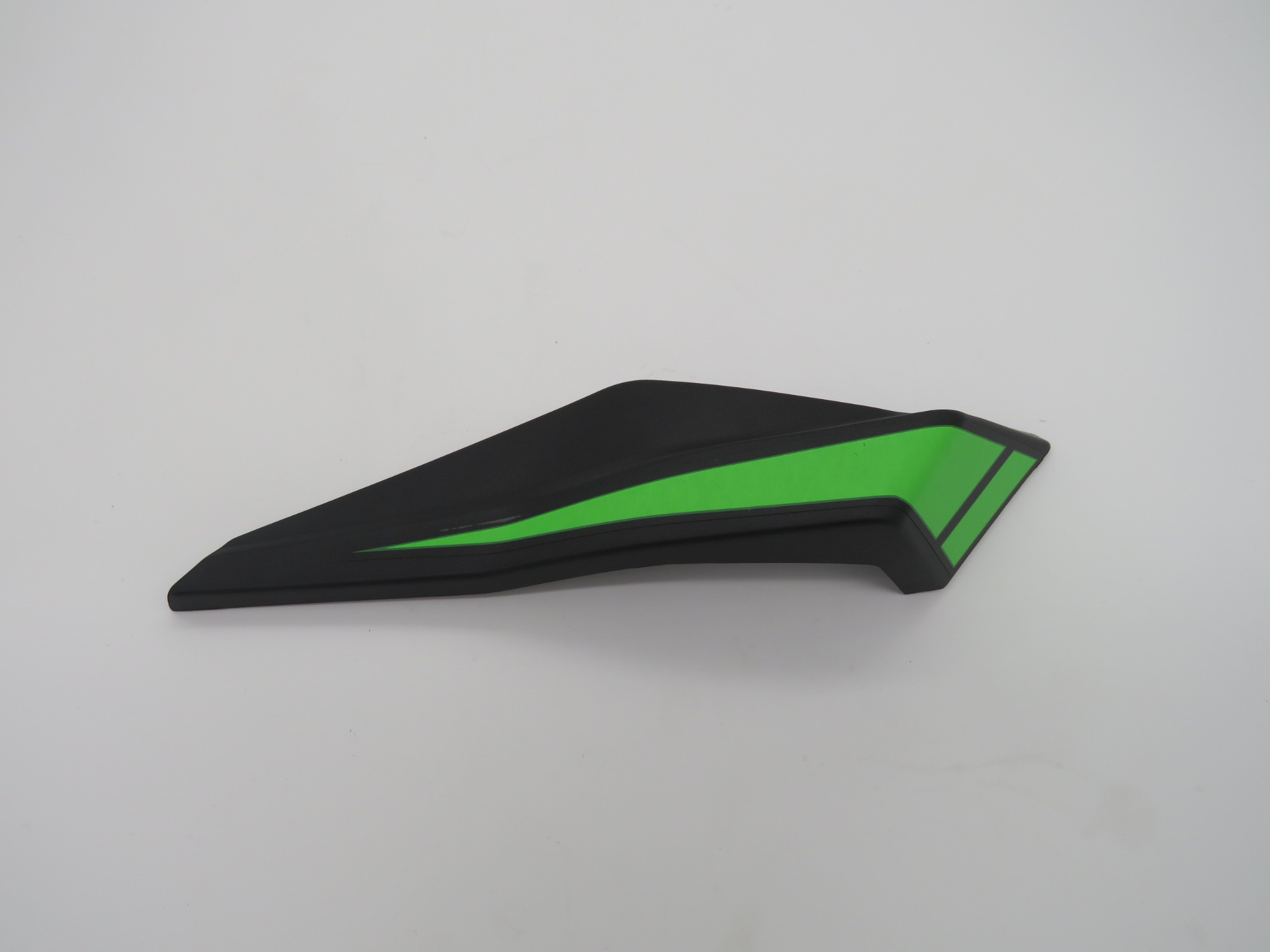 KP125 RH Headlight Cover GREEN